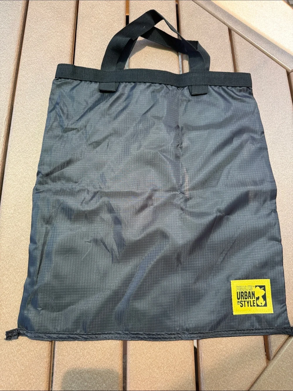 7-Eleven x Snoopy "Black to Basic" Urban Tote Bag Hong Kong - Picture 3 of 4